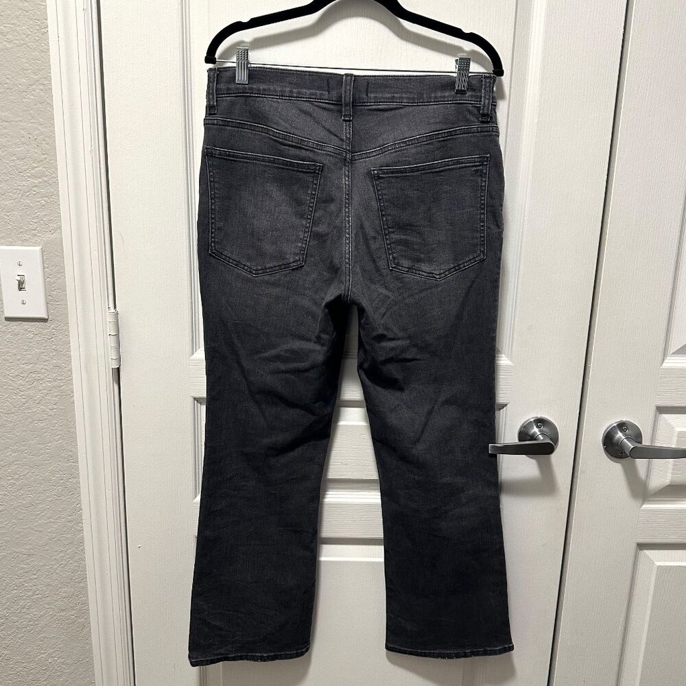 Madewell Mid-Rise Kick Out Jeans in Denaud Wash - Picture 3 of 12